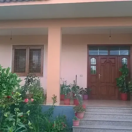 Penzion Liri Divjake